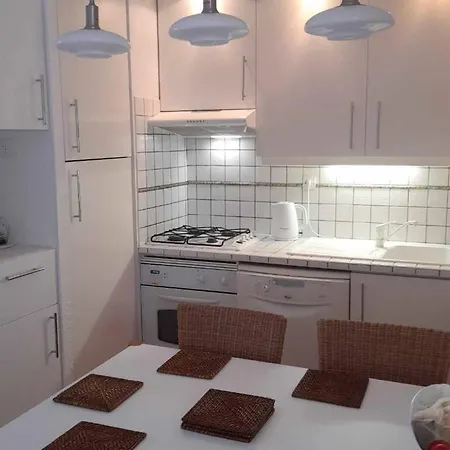 Apartman T3 Pour 6 Pers, Terrasse, Proche - Fr-1-607-1 Agde