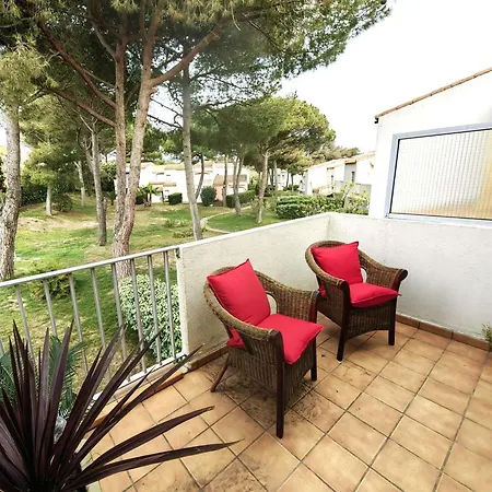 T3 Pour 6 Pers, Terrasse, Proche - Fr-1-607-1 Apartman *