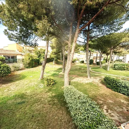 T3 Avec Terrasse, Piscine, Tennis Et Parking Prive A 100m De La - Fr-1-607-1 Apartment *