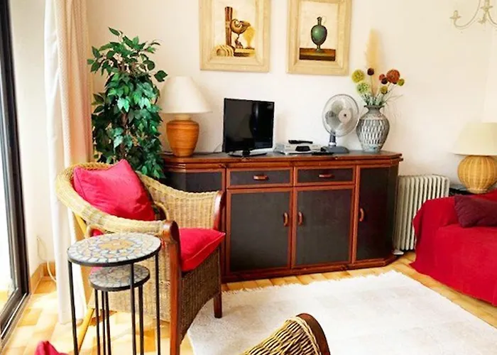 T3 Pour 6 Pers, Terrasse, Proche - Fr-1-607-1 아그