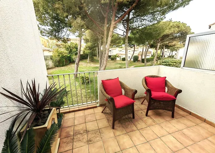 Appartement T3 Pour 6 Pers, Terrasse, Proche - Fr-1-607-1 *