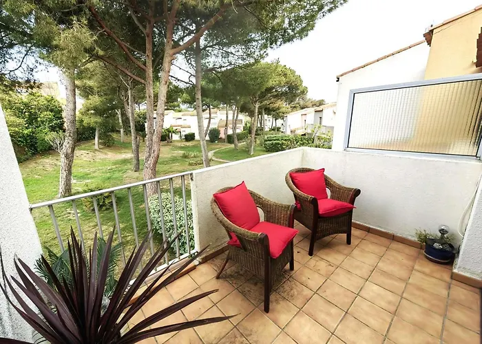 T3 Pour 6 Pers, Terrasse, Proche - Fr-1-607-1 아파트 *